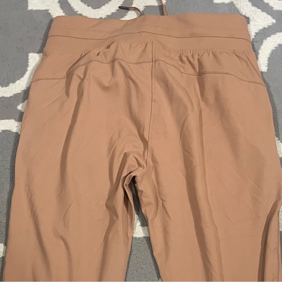 Zyia Active Ascend Joggers size XXL Camel Tan Pants Retired Size XXL - Picture 9 of 12